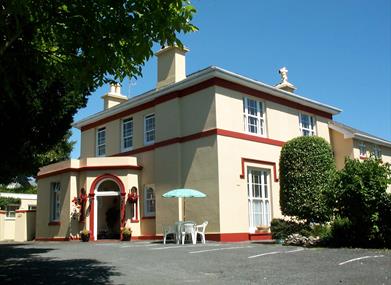 Rose Court Holiday Apartments