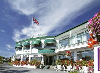 Corbyn Head Hotel