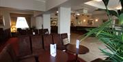 The Queens Hotel - lounge