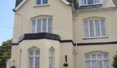 Coombe Lodge Holiday Flats