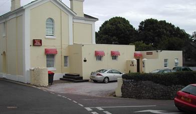 Ashurst Lodge Hotel