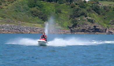 Jet ski