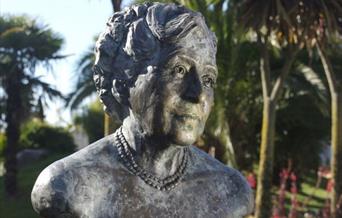 Agatha Christie Bust